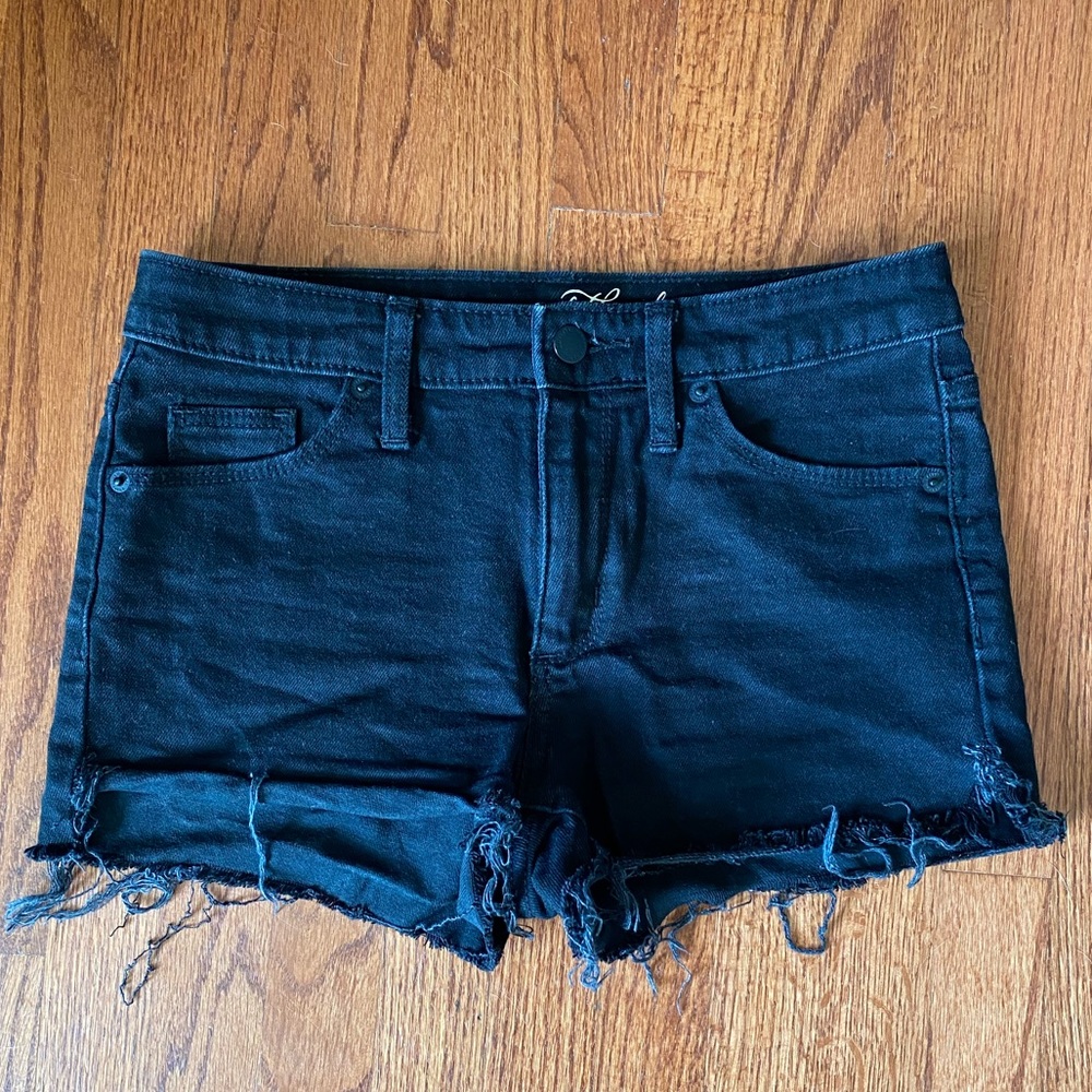 Universal thread high rise black denim shorts
